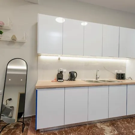 Bright & Stunning Flat In The Centre * Zakynthos